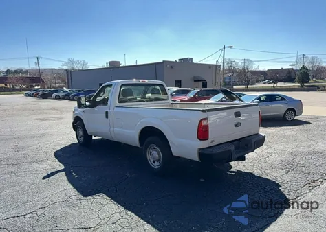 2013 Ford F250 Super Duty from USA, damaged, VIN 1FTBF2A67DEB82343